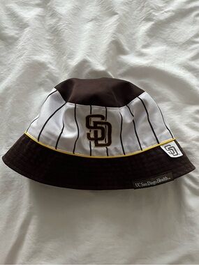 San Diego Padres Reversible Bucket Hat — Brown & White